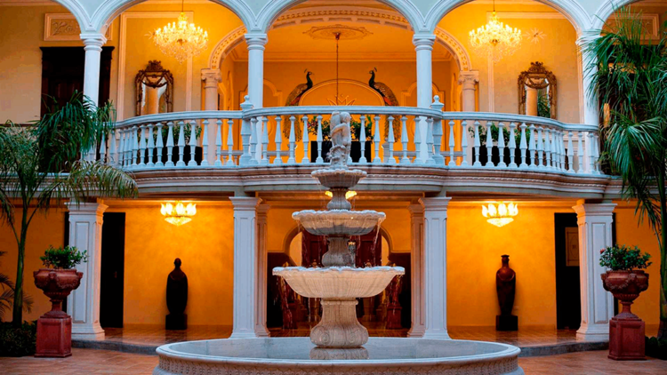 Mansion Merida on the Park Mansion Merida on the Park